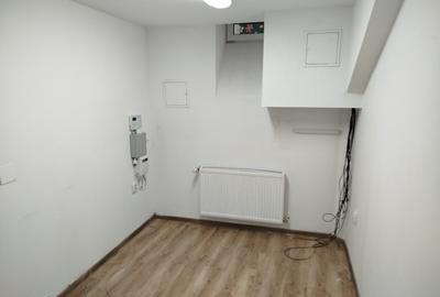 Casă individuală cu 10 camere cu Teren 325 Mp în Moșilor - 10