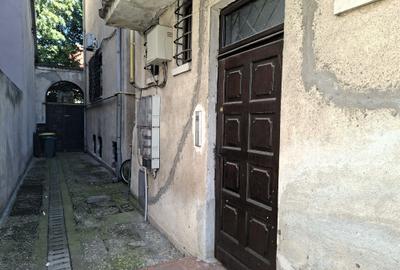Investiție - 2 camere la mansardă 18 mp + pod 166 mp + teren 60 mp / comision 0% - 2