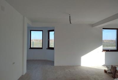 Casă cu 4 camere în Mihail Kogălniceanu - 5
