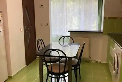 Inchiriez apartament 2 camere, decomandat, cartier Zorilor, str Padurii - 2