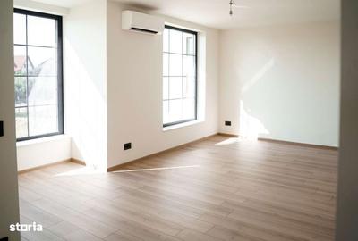 Casă cu 6 camere cu Teren 400 Mp în Moșnița Nouă