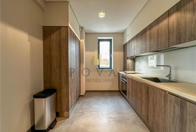 Apartament cu 3 camere semidecomandat, mobilat în Primăverii - 8