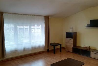 Apartament cu 2 camere decomandat în Bucureștii Noi