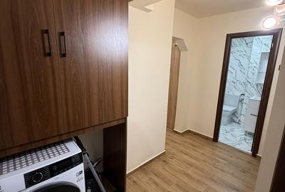 Apartament cu 3 camere decomandat în Militari