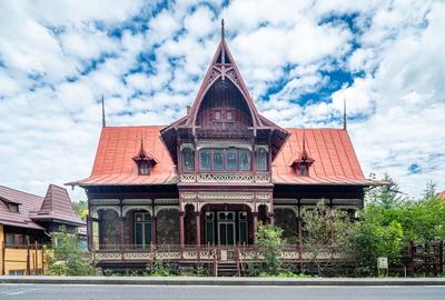 Casă individuală cu 9 camere cu Canalizare în Central - 6