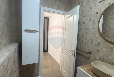 Apartament cu 3 camere în Central - 16
