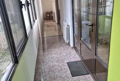Apartament cu 2 camere decomandat în Central - 2