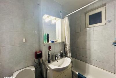 Apartament cu 3 camere decomandat în Central - 11