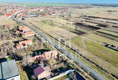 Teren Construcții intravilan de 1500 mp, în Pișchia - 3