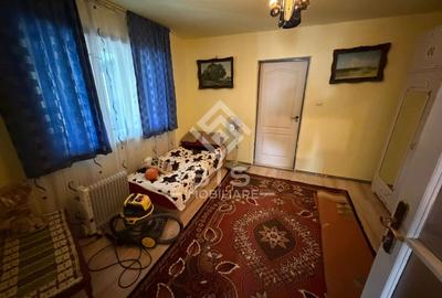 Casă individuală cu 3 camere cu Canalizare în Unirea - 12