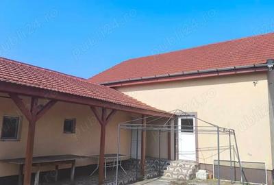 Casă cu 6 camere cu Teren 488 Mp în Central - 6