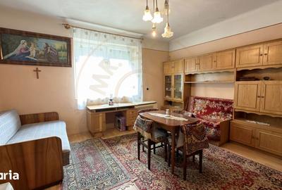 Casă cu 3 camere cu Canalizare în Central - 9