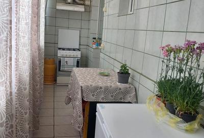 Apartament cu 3 camere decomandat în Central - 2