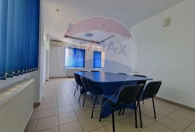 Spatiu comercial de 300mp de inchiriat in zona Zona Industriala - 2