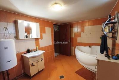 Casă cu 3 camere cu Teren 237 Mp în Pojejena - 10