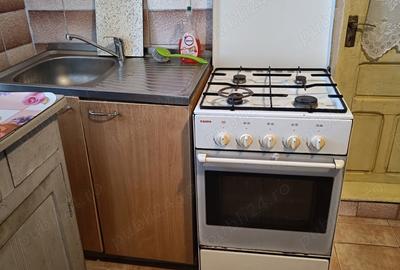 Casă cu 5 camere în Ciorăști - 9
