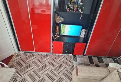 Vand urgent apartament pre? avantajos 25000euro