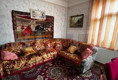 Casa, 4 camere, 144 mp, zona Buna Vestire - 1