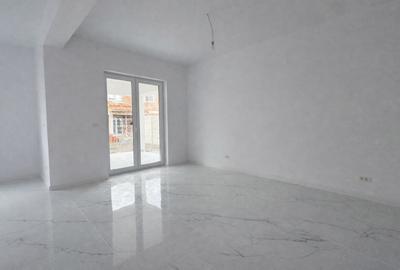 Duplex cu 5 camere cu Teren 266 Mp în Dumbrăvița - 2