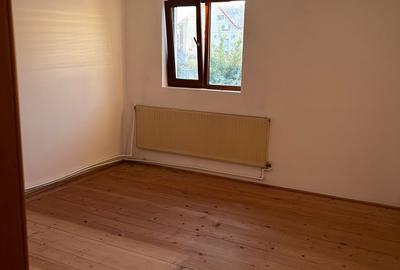 Constanta, Lazu, vila 5 camere, p+1, 360mp cu gradina deosebita - 9