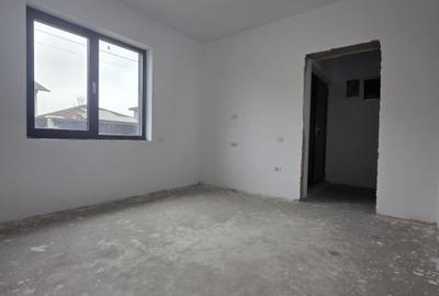 Casă individuală cu 4 camere cu Canalizare în Cumpăna - 8