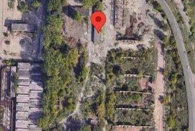 Inchiriez teren langa poarta principala a combinatului Galati - 1