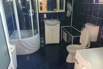 Apartament cu 3 camere decomandat în Central - 8