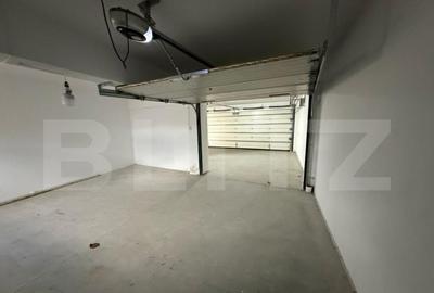 Spațiu comercial, de 185 mp, în Central - 4