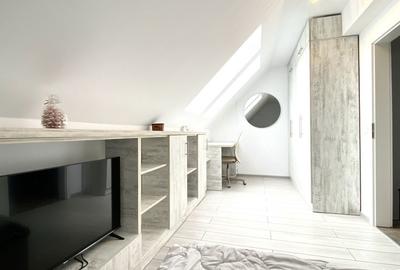 Apartament cu 4 camere decomandat în Central