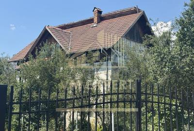 Casă cu 11 camere cu Teren 893 Mp în Lerești - 18