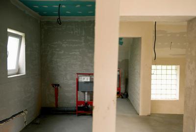 Casă cu 4 camere cu Teren 500 Mp în Dezmir - 1