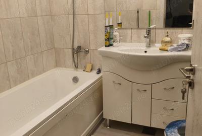 Garsonieră decomandată în Titan - 3