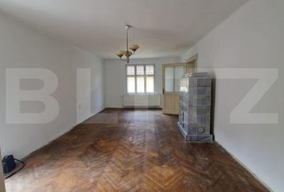 Apartament in casa, cu intrare si curte individuala, beci, pod, zona Mall Afi - 2