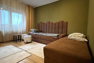 Garsonieră decomandată în Central