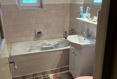 Apartament cu 3 camere decomandat în Calarași 4 - 7
