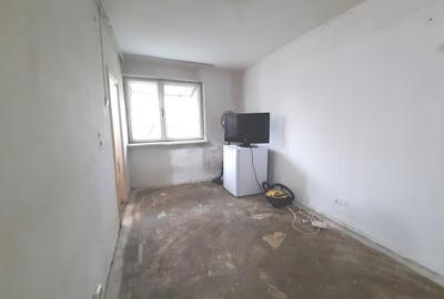 Toporasi, Branistari, Iacob Andrei, Baduc, garsoniera etaj 1/P+4 - 5