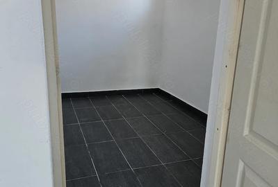 Spațiu comercial, de 330 mp, în Central - 1