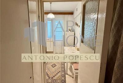 Apartament cu 3 camere decomandat în Malu Roșu - 15