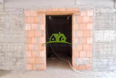 Apartament cu 3 camere decomandat în Traian - 2