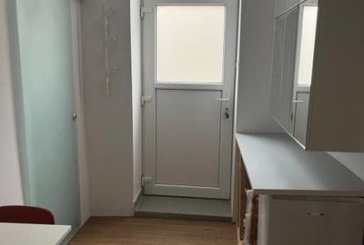 Apartament cu o camera, central, la cheie, str. Horea nr. 12. - 11
