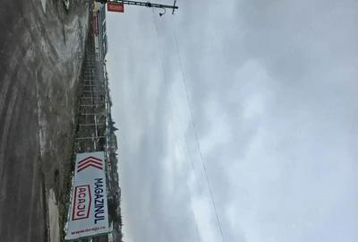 Teren de 11000 mp, în Traian - 3