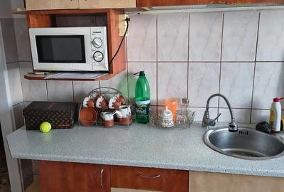 Inchiriez apartament - 1