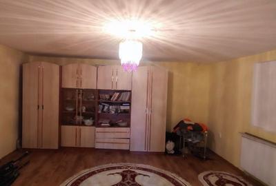 Casă cu 4 camere în Central - 8