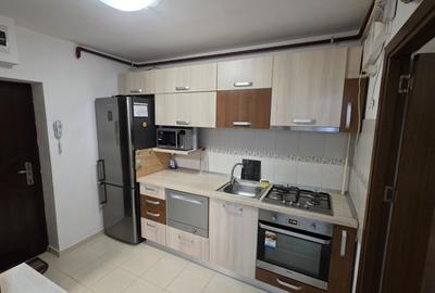 Apartament cu 2 camere decomandat în Lacul Tei - 4