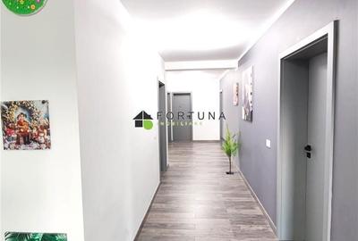 Casă cu 4 camere în Central