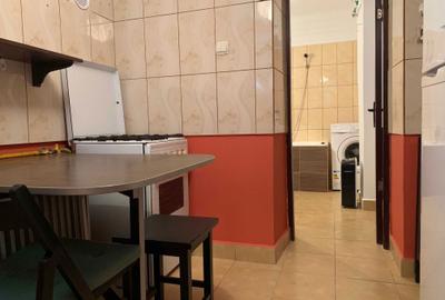 Garsonieră semidecomandată în P-ța Universității - 7
