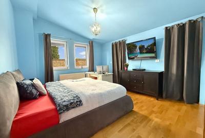 Casă individuală cu 10 camere cu Canalizare în Fratelia - 13