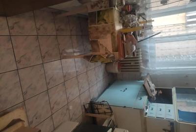 Apartament cu 3 camere decomandat în Central - 8
