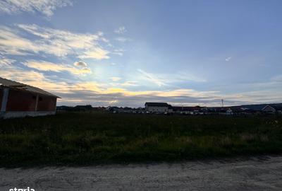 Teren de 1500 mp, în Oșorhei - 3