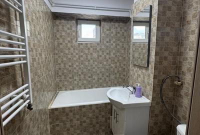 Apartament cu 2 camere decomandat în Uiești - 2